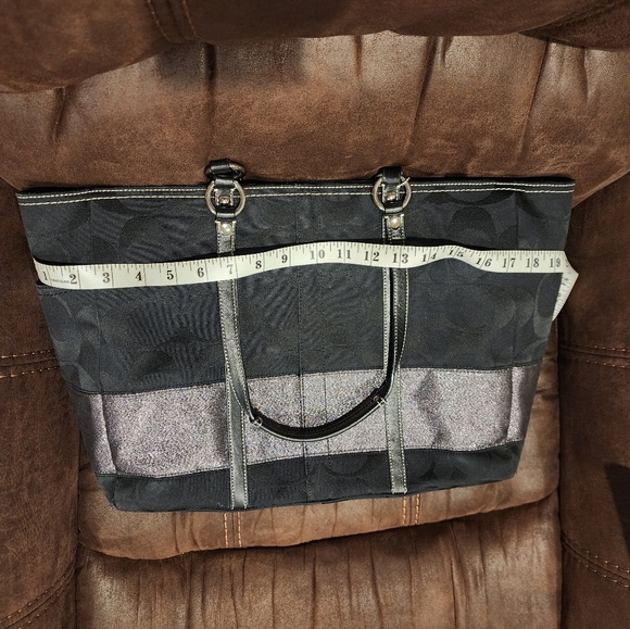 Coach tote - Picture 7 of 8